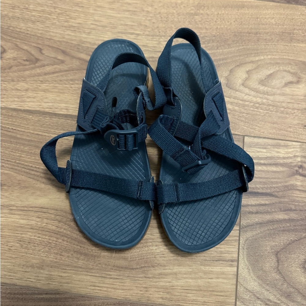Chaco Lowdown Navy Women’s Size 7